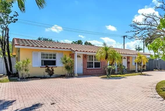 1910 Northeast 56th Street