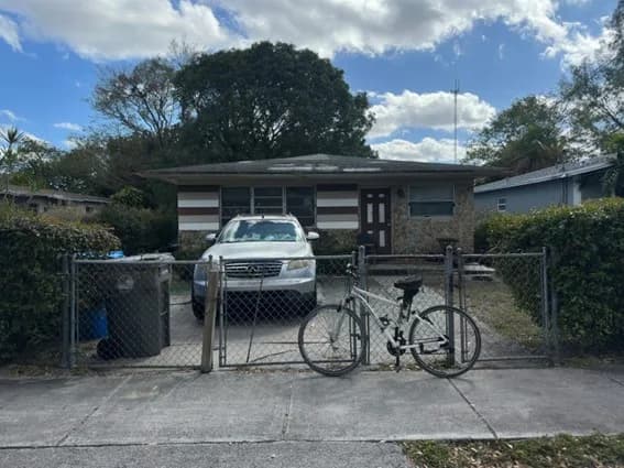 4700 Southwest 18th Street