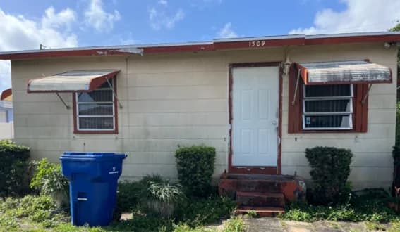 1509 West 16th Street