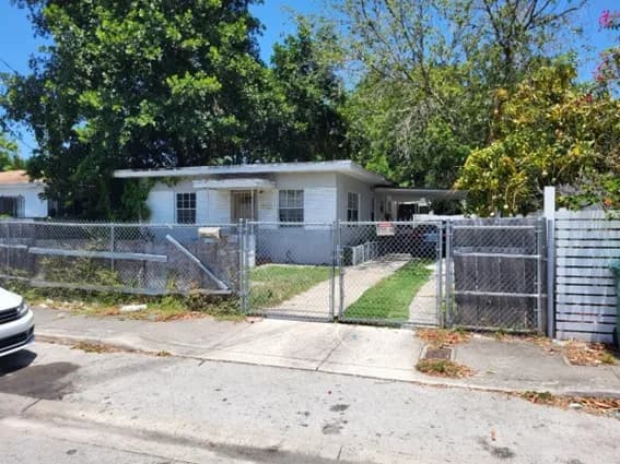 5733 Northwest 6th Avenue