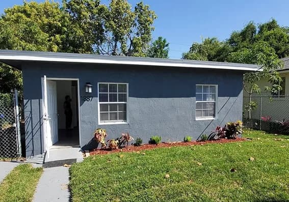 1887 Northwest 66th Street