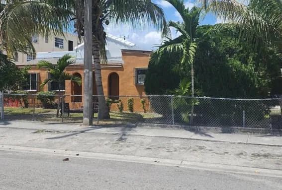 5428 Northwest 13th Avenue