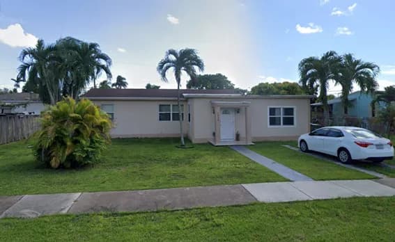 1550 Northeast 9th Court