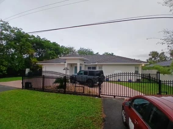 6421 Southwest 56th Street