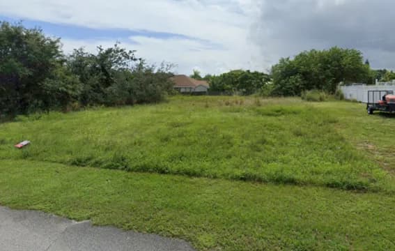 106 North 19th Circle Southwest