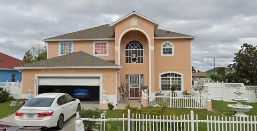 381 Aldershot Court