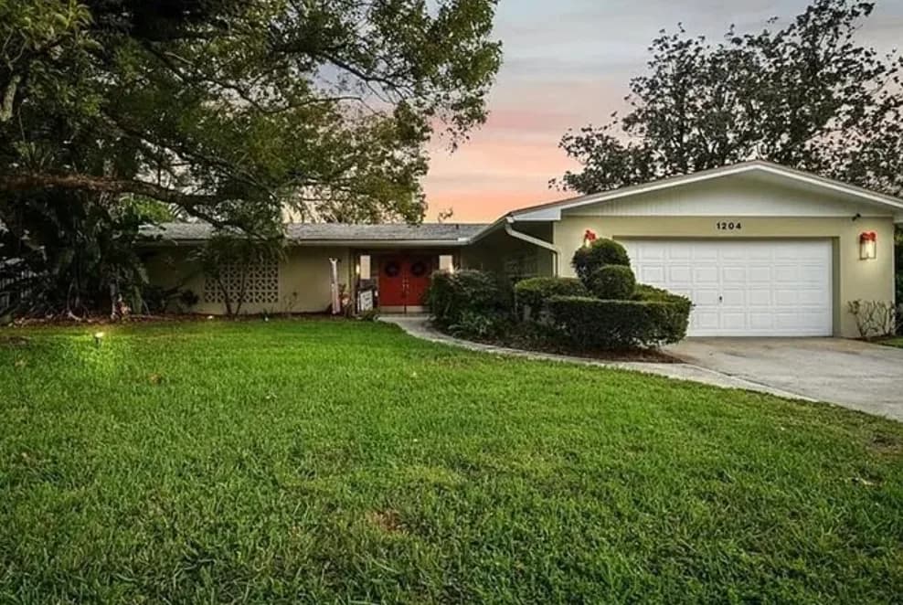 1204 Eckles Drive