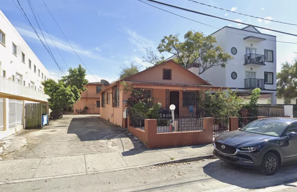 934 Southwest 3rd Street