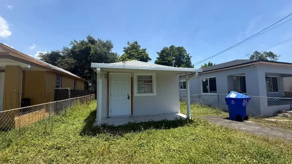 1559 Northwest 70th Street