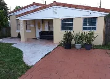 1498 Northeast 180th Street