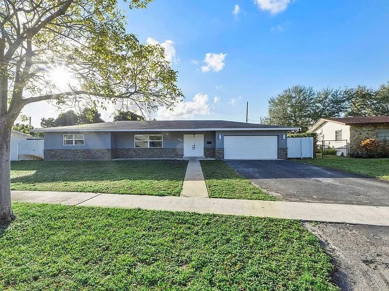 4560 Northwest 6th Court