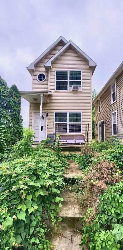 19 South Virginia Avenue