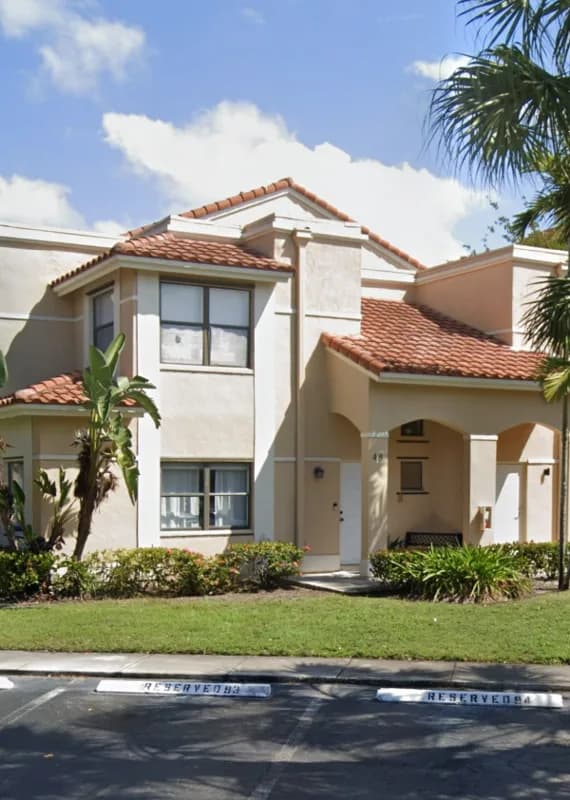 525 Racquet Club Road