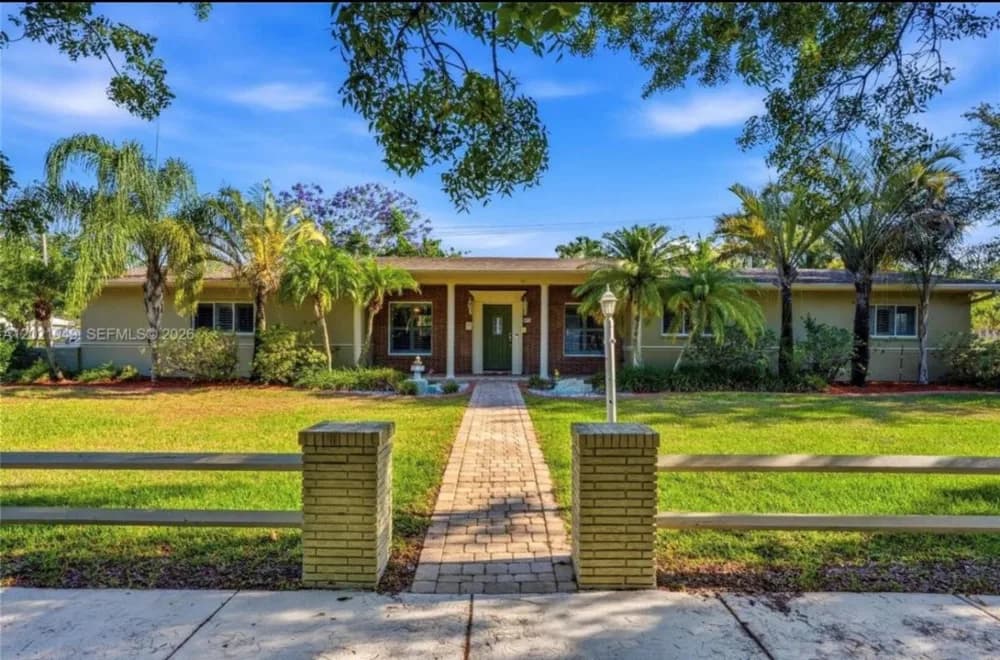 8495 Southwest 160th Street