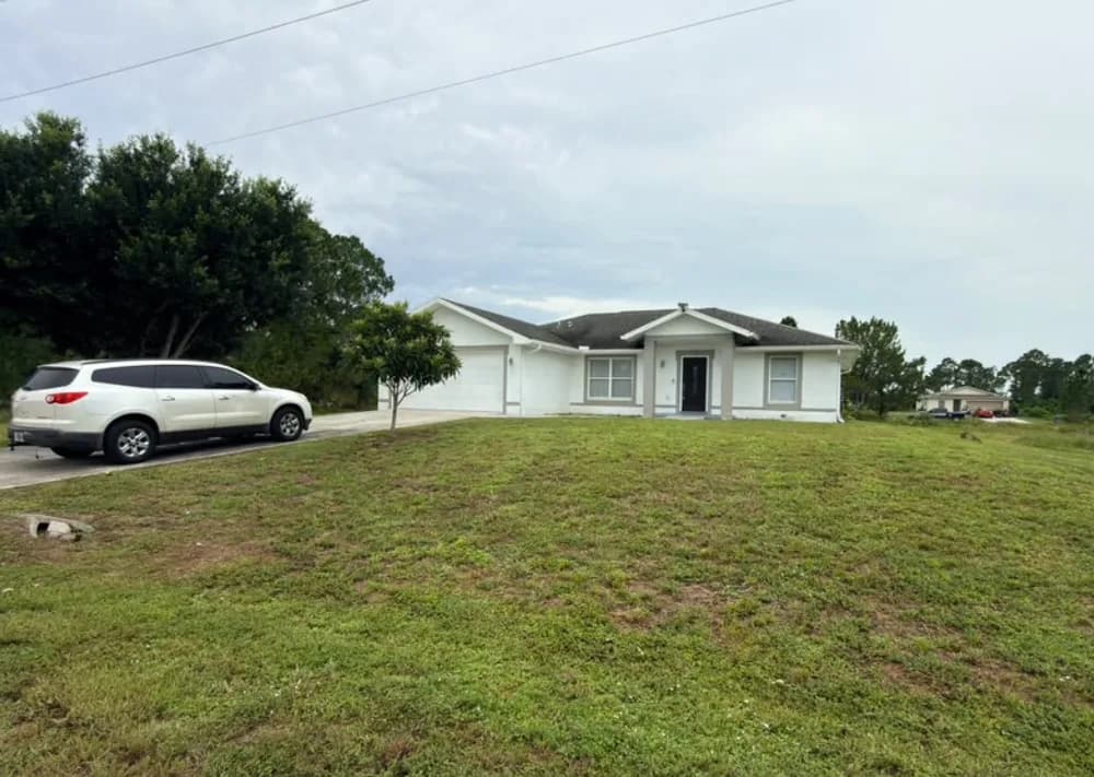 938 Gable Street
