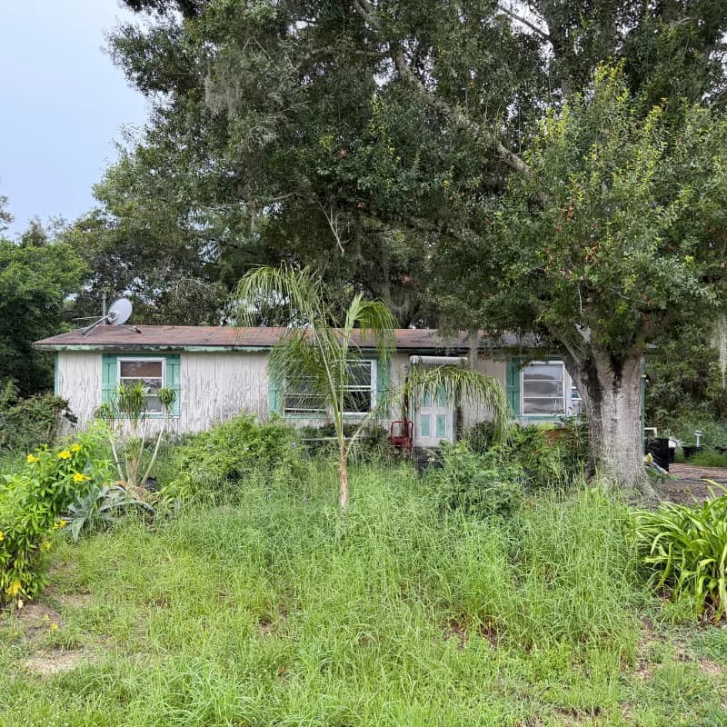 1441 Crossview Street