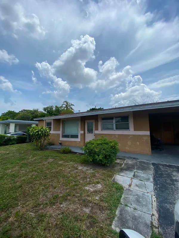 3340 Northwest 16th Street