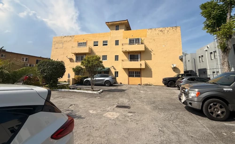 1351 Southwest 4th Street