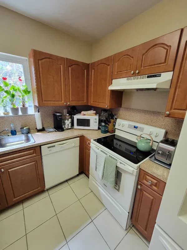 8546 Southwest 214th Way, Cutler Bay, FL, 33189 — photo 16